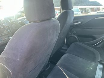 FIAT PUNTO 1.4 Punto 5-door 1.4 8v 77hp Easy+