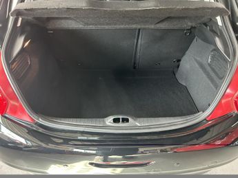PEUGEOT 208 1.2 VTi PureTech Allure