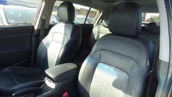 KIA SPORTAGE 2.0 CRDi KX-3