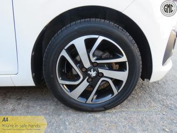 PEUGEOT 108 1.0 VTi Active F.S.H Low Miles, Aircon, Bluetooth