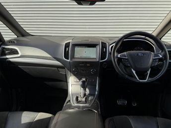 FORD S-MAX 2.0 TDCi ST-Line
