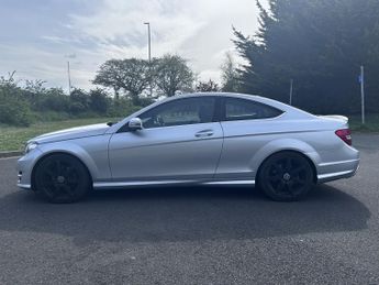 MERCEDES-BENZ C CLASS 2.1 C220 CDI AMG Sport Edition
