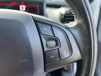 CITROEN C4 CACTUS 1.2 PureTech Flair