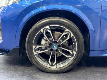 BMW IX2 20 66.5kWh M Sport Auto eDrive 5dr (11kW Charger)