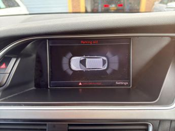 AUDI A4 AVANT 2.0 TDI S line