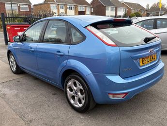 FORD FOCUS 1.6 TDCi DPF Zetec