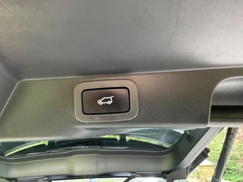 LAND ROVER RANGE ROVER SPORT 3.0 SD V6 HSE Dynamic Auto 4WD Euro 6 (s/s) 5dr