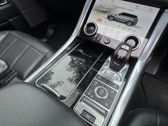 LAND ROVER RANGE ROVER SPORT 3.0 SD V6 HSE Dynamic Auto 4WD Euro 6 (s/s) 5dr