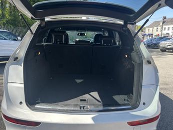 AUDI Q5 2.0 TDI S line Plus