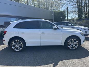 AUDI Q5 2.0 TDI S line Plus