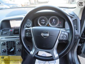 VOLVO XC60 2.4 D5 SE Lux AWD 4x4 Auto, F.S.H Satnav, Leather, Towbar