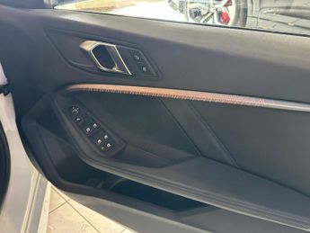 BMW 1 SERIES 1.5 118i M Sport(CAT-N)