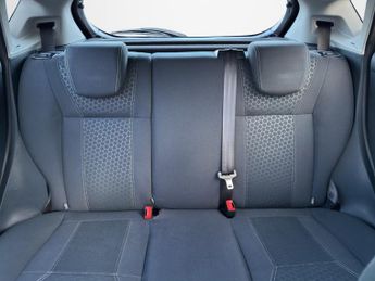 FORD FIESTA 1.4 Titanium