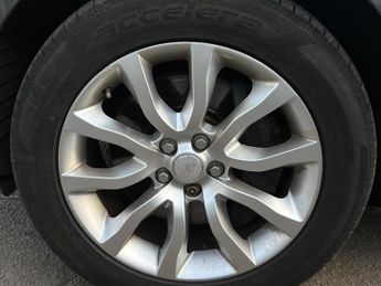 LAND ROVER RANGE ROVER SPORT 3.0 SD V6 HSE Auto 4WD Euro 5 (s/s) 5dr