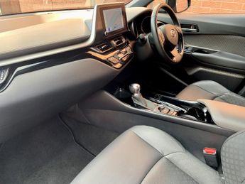 TOYOTA C-HR 1.8 VVT-h Excel