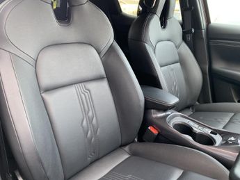 NISSAN JUKE 1.6 Tekna