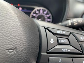 NISSAN JUKE 1.6 Tekna