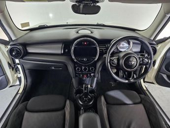 MINI HATCH 1.5 Cooper D Steptronic Euro 6 (s/s) 5dr