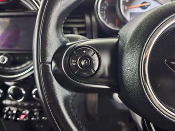 MINI HATCH 1.5 Cooper D Steptronic Euro 6 (s/s) 5dr