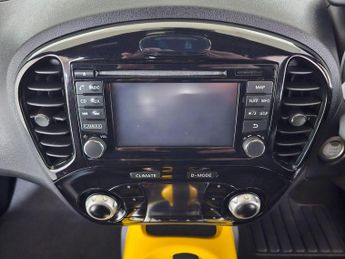 NISSAN JUKE 1.6 Tekna XTRON Euro 6 5dr