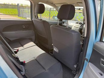 DAIHATSU SIRION 1.3 SE 5dr
