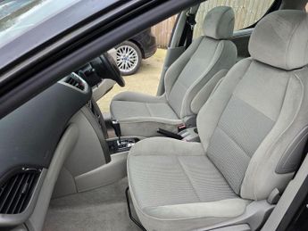 PEUGEOT 207 1.6 16v SE 5dr