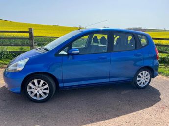 HONDA JAZZ 1.4 i-DSI SE