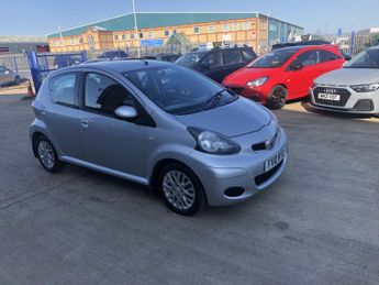 Toyota AYGO 1.0 VVT-i Platinum