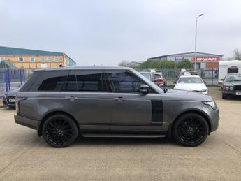 LAND ROVER RANGE ROVER 4.4 SD V8 Vogue SE