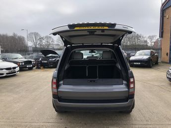 LAND ROVER RANGE ROVER 4.4 SD V8 Vogue SE