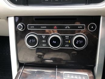 LAND ROVER RANGE ROVER 4.4 SD V8 Vogue SE