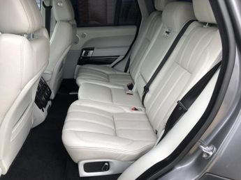LAND ROVER RANGE ROVER 4.4 SD V8 Vogue SE