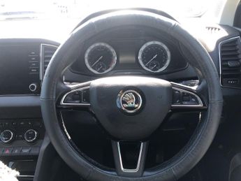 SKODA KAROQ 1.6 TDI SE L