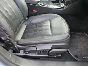 VAUXHALL INSIGNIA 2.0 CDTi Tech Line