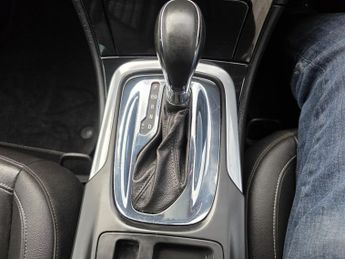 VAUXHALL INSIGNIA 2.0 CDTi Tech Line