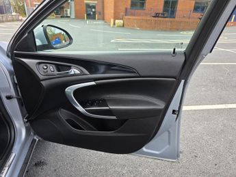 VAUXHALL INSIGNIA 2.0 CDTi Tech Line