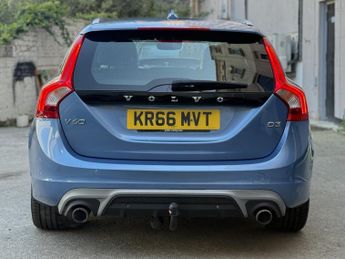 VOLVO V60 2.0 R-Design Lux Nav D3