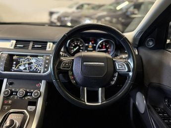 LAND ROVER RANGE ROVER EVOQUE 2.0 TD4 SE Tech