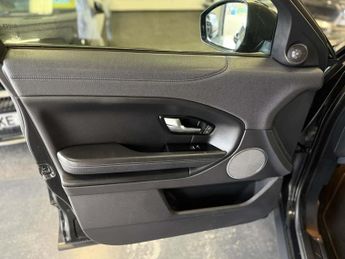 LAND ROVER RANGE ROVER EVOQUE 2.0 TD4 SE Tech