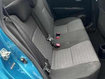 TOYOTA YARIS 1.33 Dual VVT-i Icon Plus Multidrive S Euro 5 5dr