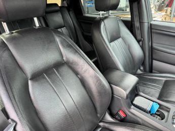 LAND ROVER DISCOVERY SPORT 2.0 TD4 Landmark Auto 4WD Euro 6 (s/s) 5dr