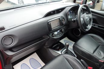 TOYOTA YARIS 1.5 VVT-h Excel