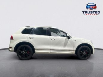 VOLKSWAGEN TOUAREG 3.0 TDI V6 BlueMotion Tech R-Line