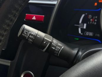 HONDA FIT 1.5 Hybrid Automatic Euro 5 5dr