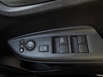 HONDA FIT 1.5 Hybrid Automatic Euro 5 5dr