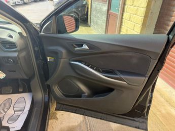 VAUXHALL GRANDLAND X 1.2 Turbo SE
