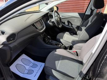 VAUXHALL GRANDLAND X 1.2 Turbo SE