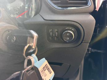 VAUXHALL GRANDLAND X 1.2 Turbo SE