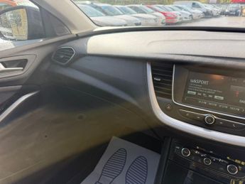 VAUXHALL GRANDLAND X 1.2 Turbo SE
