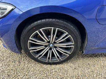 BMW 3 SERIES 2.0 330e M Sport Saloon
